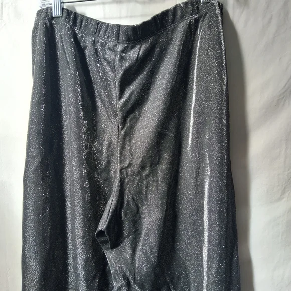 Victoria's Secret Black Sparkle Satin Pajama Set - Picture 6 of 10